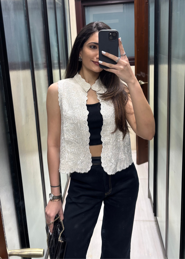 Tushita Mehta in Frida Top