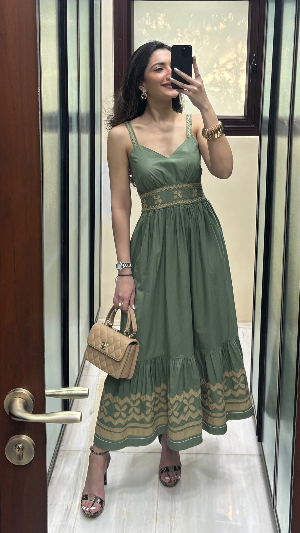 Sara Applique Maxi