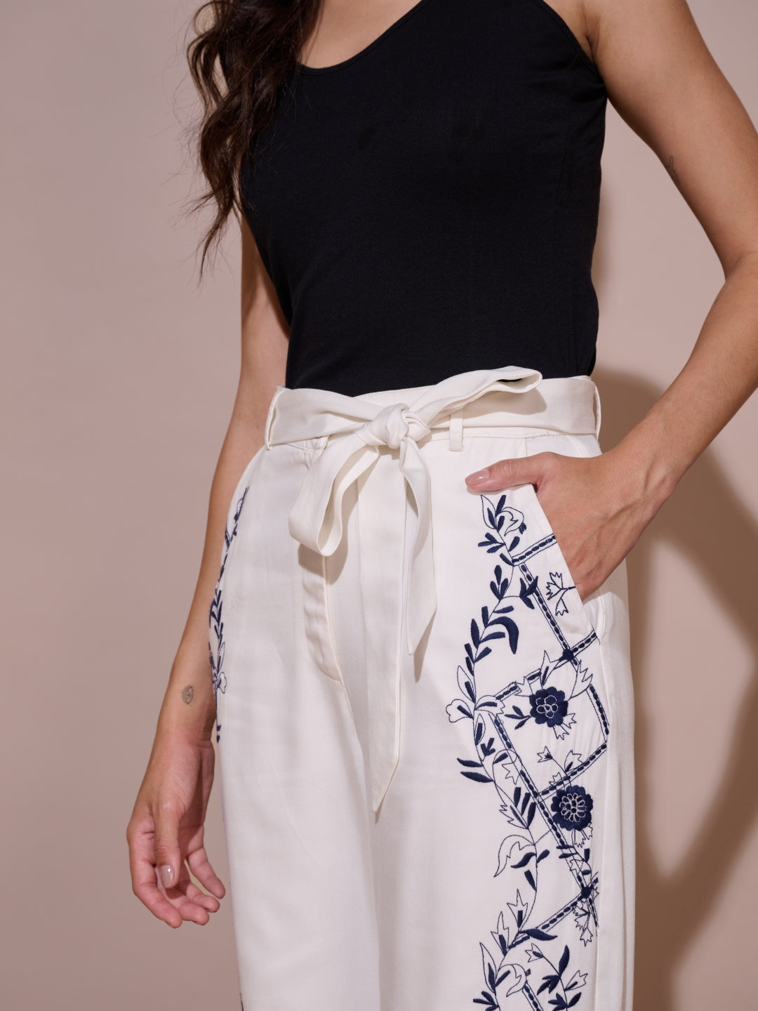 Natalie Embroidered Pants