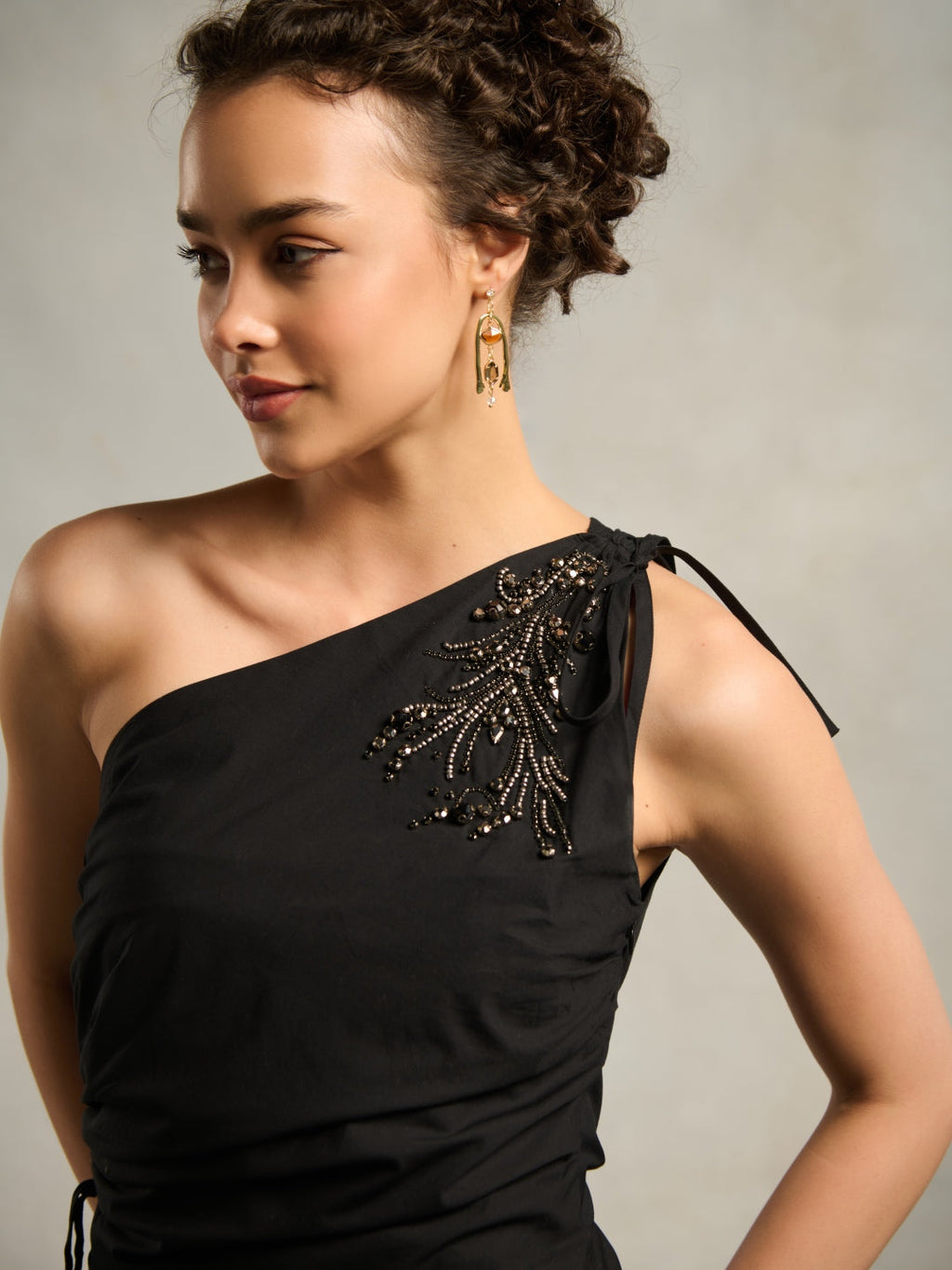 Amanda One Shoulder Maxi